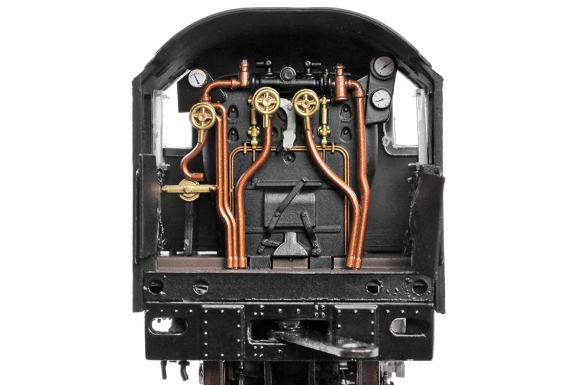 Bachmann Branchline LMS Ivatt 2MT 46521 BR Lined Green (Early Emblem)
