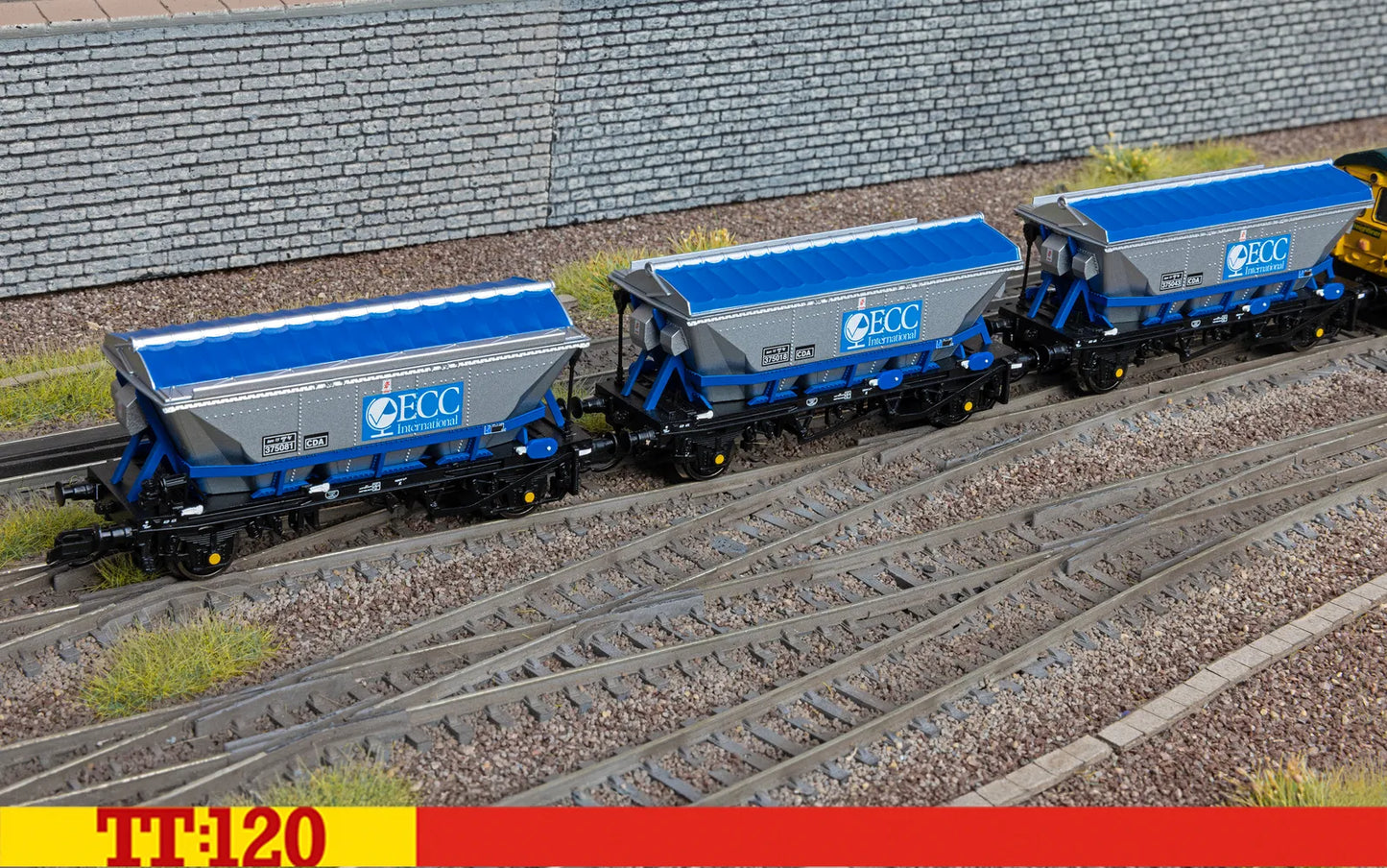 Hornby TT6049 ECC - CDA Hopper Wagon - Triple Pack