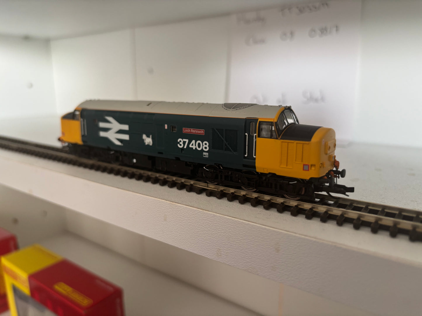 Preowned Hornby TT3035M Class 37 Loch Rannoch