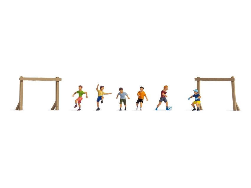 Noch 45817 Children Playing Football (6) Figure Set