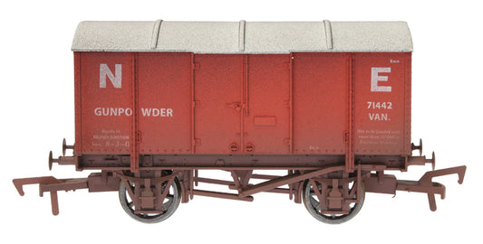 4F-013-176 OO Gauge Gunpowder Van NE 71442 Weathered