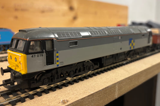 PREOWNED Hornby Hornby OO Gauge Class 47 Railfreight 47079