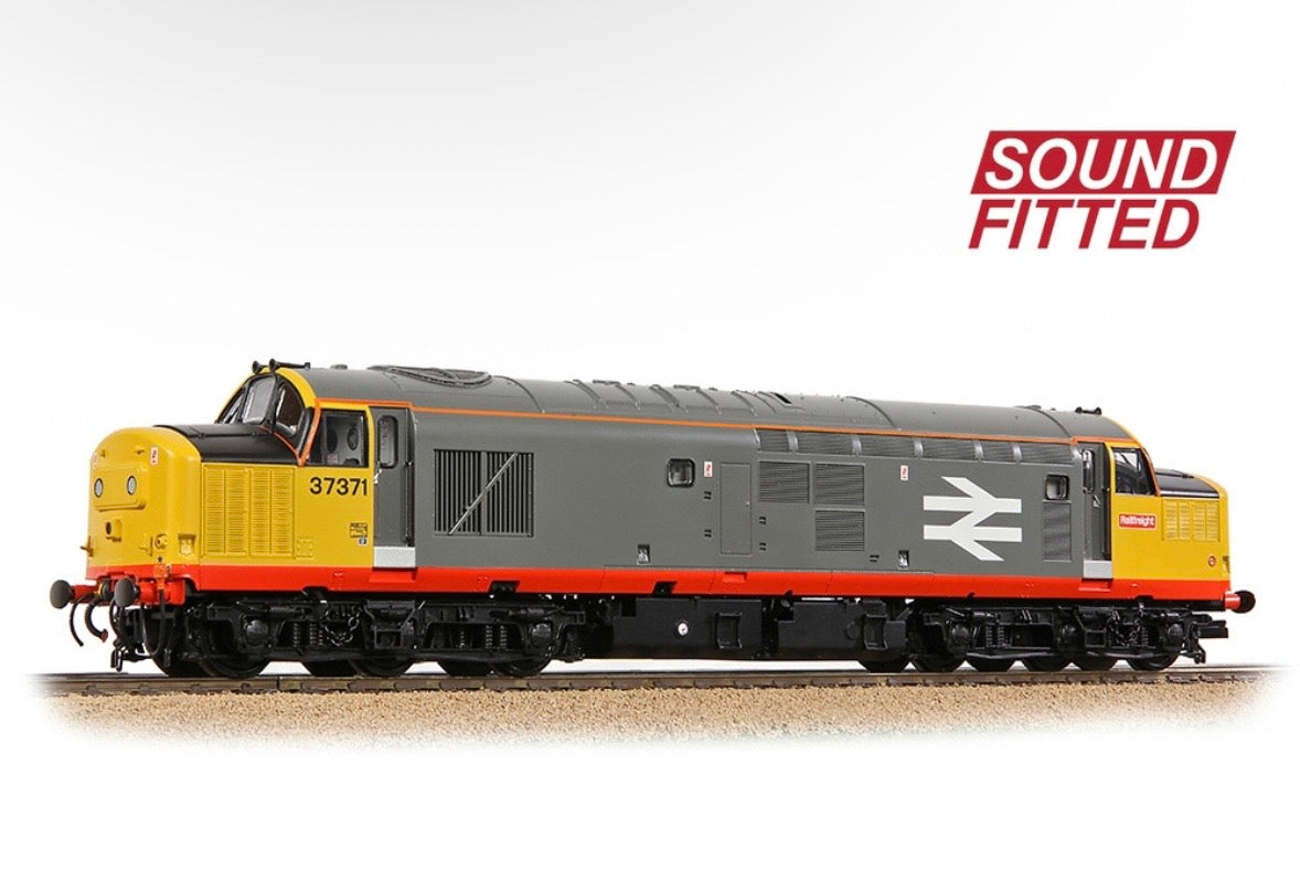 Bachmann Branchline Class 37/0 Centre Headcode 37371 BR Railfreight (Red Stripe)