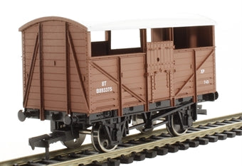 Dapol 4F-020-005 4-wheel cattle wagon in BR bauxite - B893375