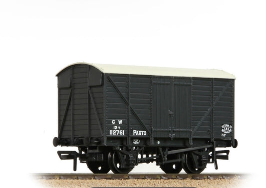 Bachmann Branchline GWR 12T 'Parto' Ventilated Van GWR Grey
