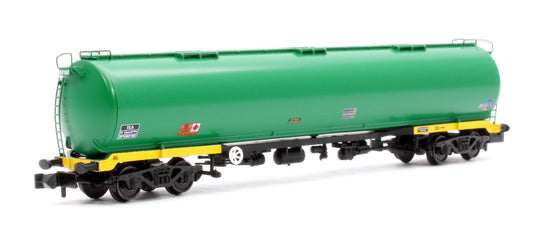 GRAHAM FARISH 373-561A BR 102T TEA BOGIE TANK WAGON 'BP' GREEN NO. BPO80160