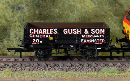 Hornby R60303 Charles Gush and Son - 5 Plank Wagon - No. 20